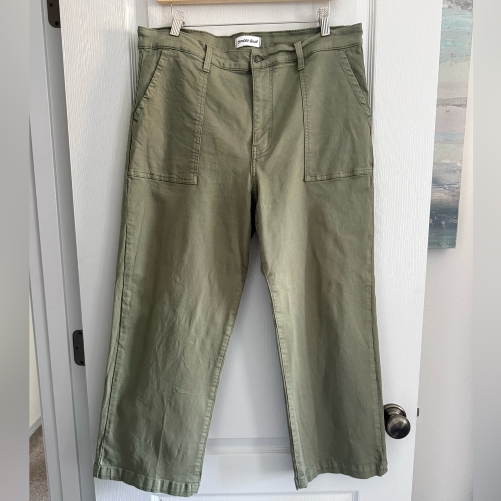 Women's Utility Pant-Flaw